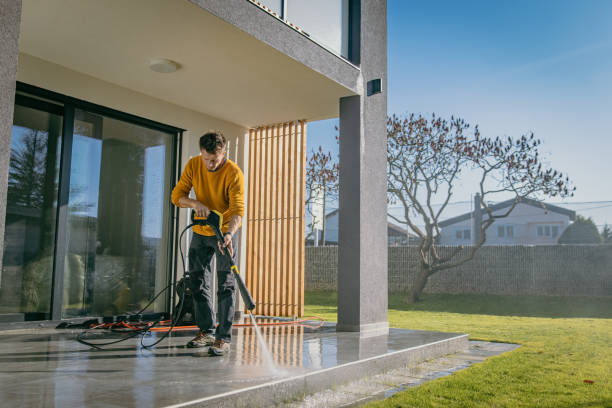 Best Sidewalk and Walkway Cleaning  in Mabton, WA